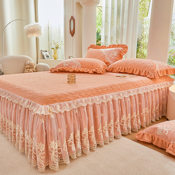 91家纺网 家纺一手货源 找家纺 （总）2024新款加厚牛奶绒蕾丝刺绣床裙四件套-莫奈花园系列