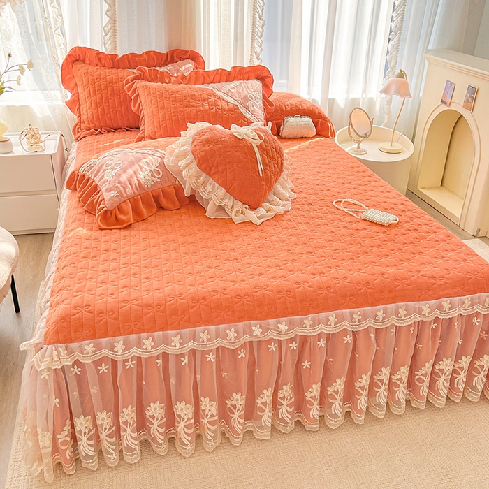 91家纺网 家纺一手货源 找家纺 2024新款加厚牛奶绒蕾丝刺绣床裙单床裙-莫奈花园系列 莫奈花园-爱玛橙