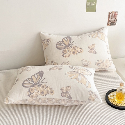 漫时光 2025新款牛奶绒烂花枕套 蝶中蝶-黄灰