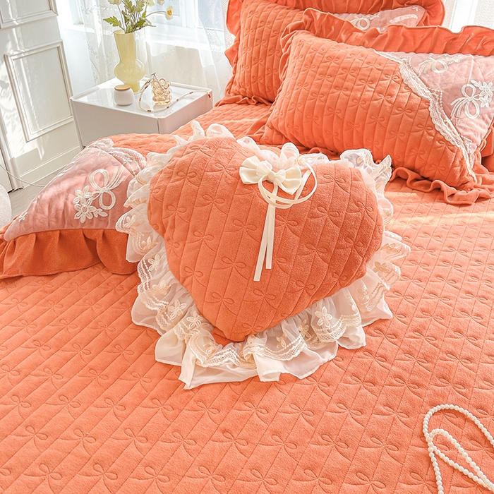 91家纺网 家纺一手货源 找家纺 2024新款加厚牛奶绒蕾丝刺绣床裙单床裙-莫奈花园系列 莫奈花园-爱玛橙