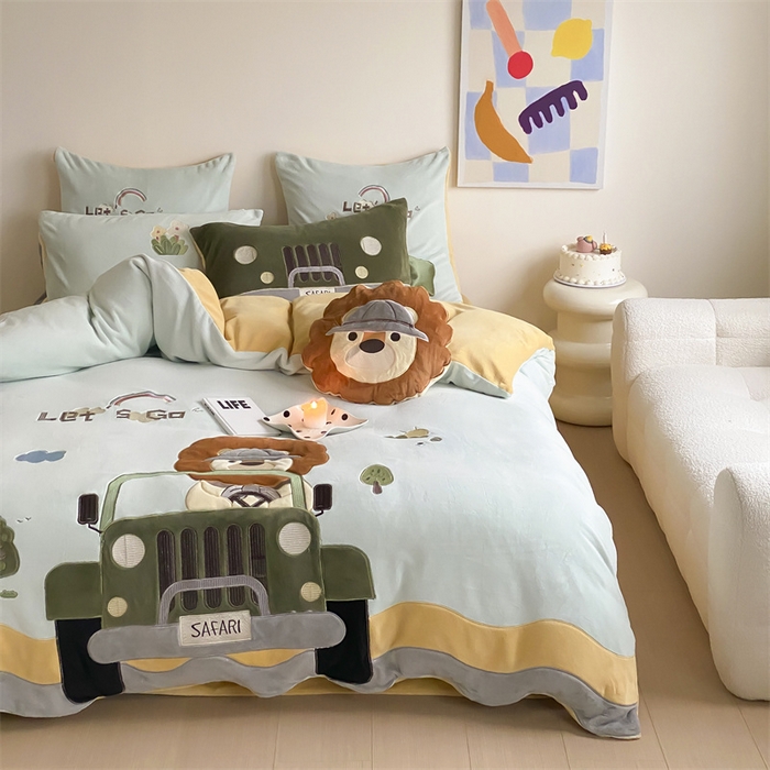 91家纺网 家纺一手货源 找家纺 （总）星野 2024新款高克重牛奶绒四件套-绒狮子先生