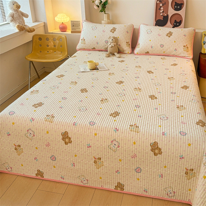91家纺网 家纺一手货源 找家纺 2024新款全棉卡通印花宝宝绒双拼床盖床垫最美的期待