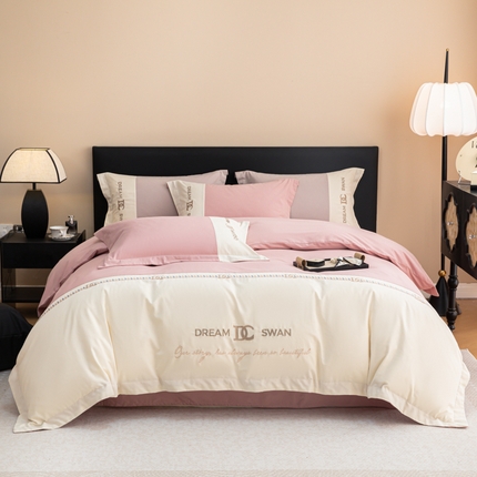 91家纺网 家纺一手货源 找家纺 （总）典曼家纺 2024新款【洛蒙】磨毛拼接刺绣四件套