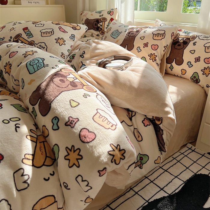 91家纺网 家纺一手货源 找家纺 红嘴企鹅 2025新款牛奶绒印花四件套 大力