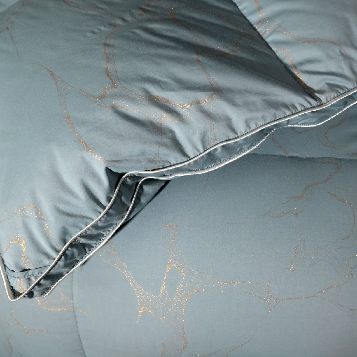 91家纺网 家纺一手货源 找家纺 兰言诺羽绒被 2025新款埃及棉95羽绒被被子被芯 蓝色