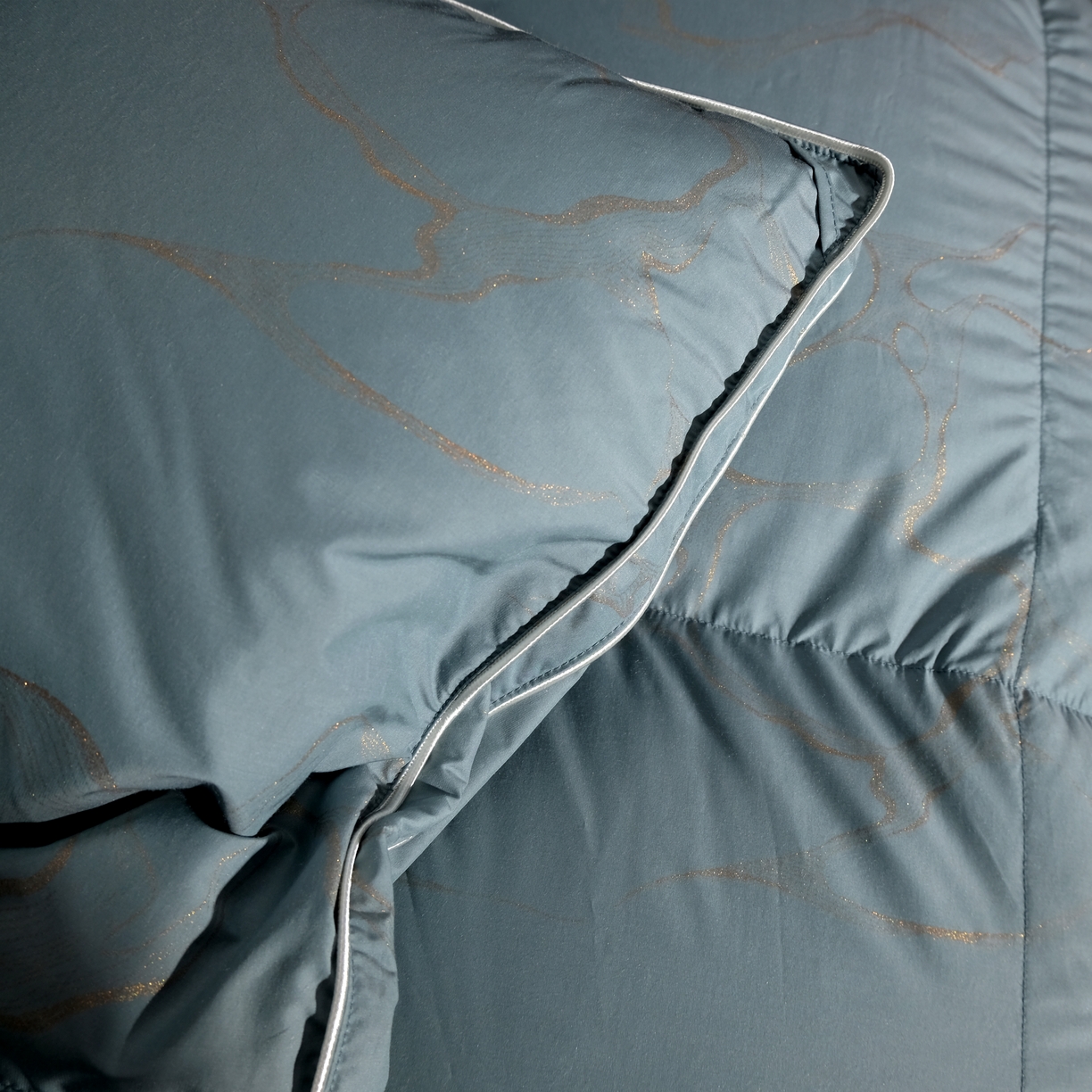 91家纺网 家纺一手货源 找家纺 兰言诺羽绒被 2025新款埃及棉95羽绒被被子被芯 蓝色