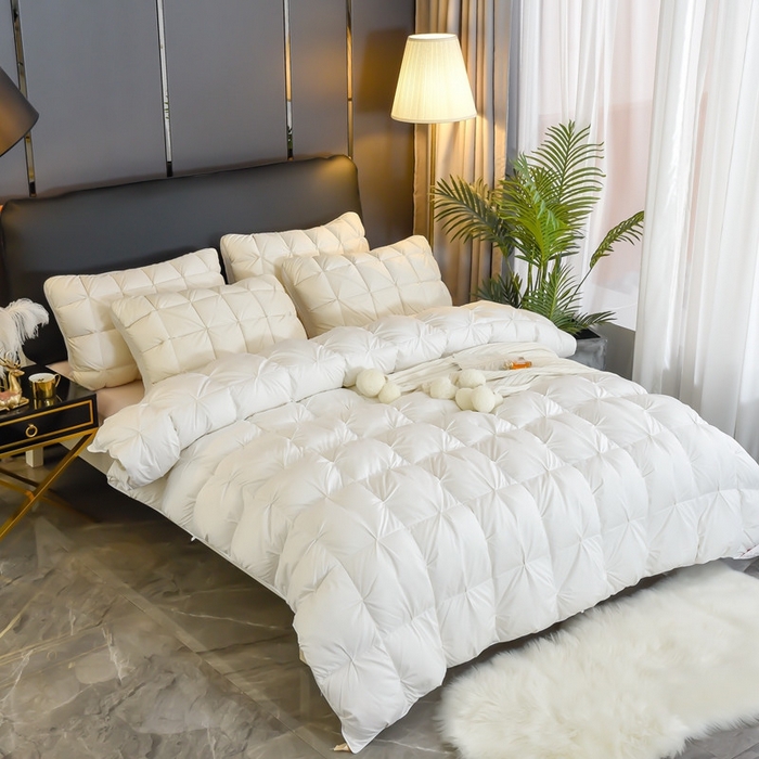 91家纺网 家纺一手货源 找家纺 （总）厂家加工定制80s贡缎全棉柔赛丝扭花羽绒被壳 钻绒鹅绒被内胆芯面