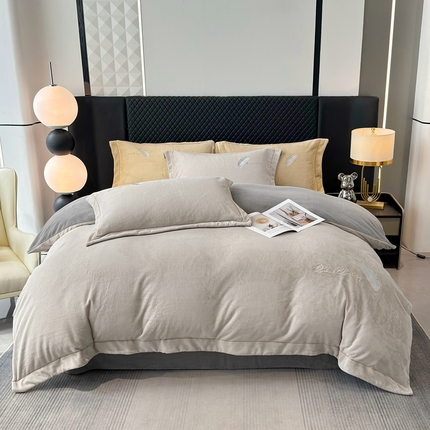 91家纺网 家纺一手货源 找家纺 （总）皇谱家纺 2024新款牛奶绒刺绣四件套