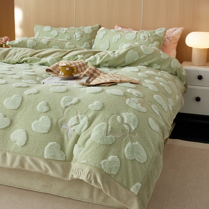 91家纺网 家纺一手货源 找家纺 安莱生活 2024新款minmin泰迪绒立体提花爱心四件套 爱心绒-薄荷绿