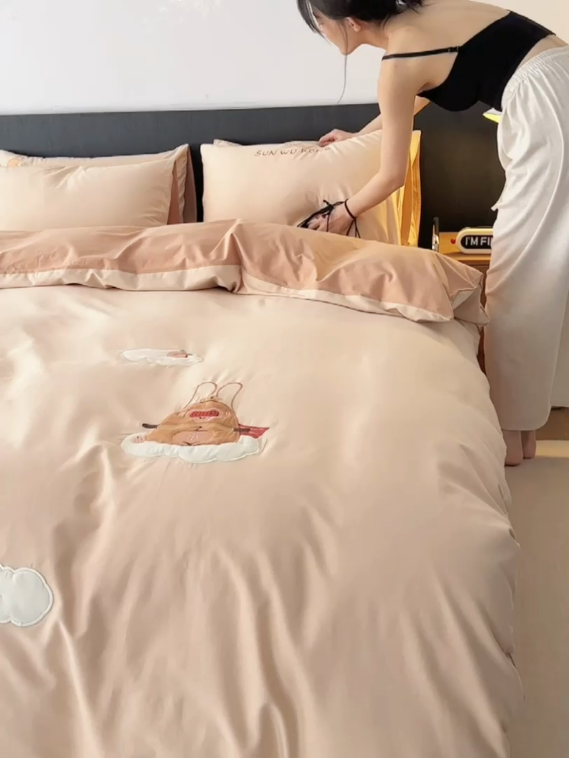 91家纺网 家纺一手货源 找家纺 安莱生活 2024新款全棉100s磨毛贴布绣-熏悟空系列 熏悟空-茶棕