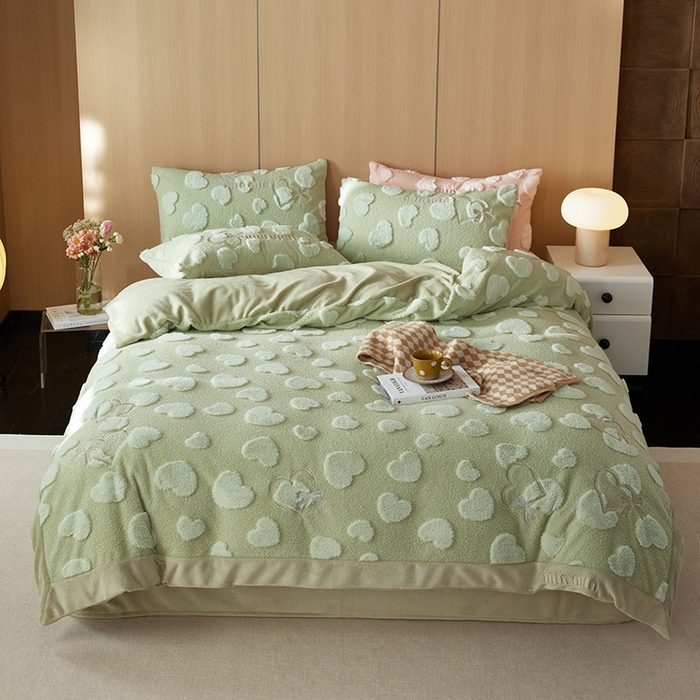 91家纺网 家纺一手货源 找家纺 安莱生活 2024新款minmin泰迪绒立体提花爱心四件套 爱心绒-薄荷绿