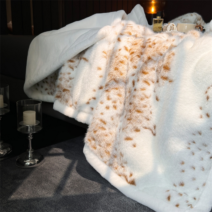 91家纺网 家纺一手货源 找家纺 凯轩毛毛毯毯子网销专供 2024新款仿皮草轻毛毛毯毯子-魅影系列 玛丽