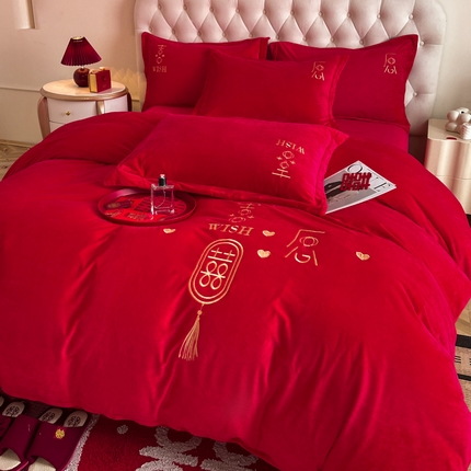 91家纺网 家纺一手货源 找家纺 千希家纺 2024新款 高克重超柔加厚牛奶绒保暖绒婚庆系列套件 喜愿-绒