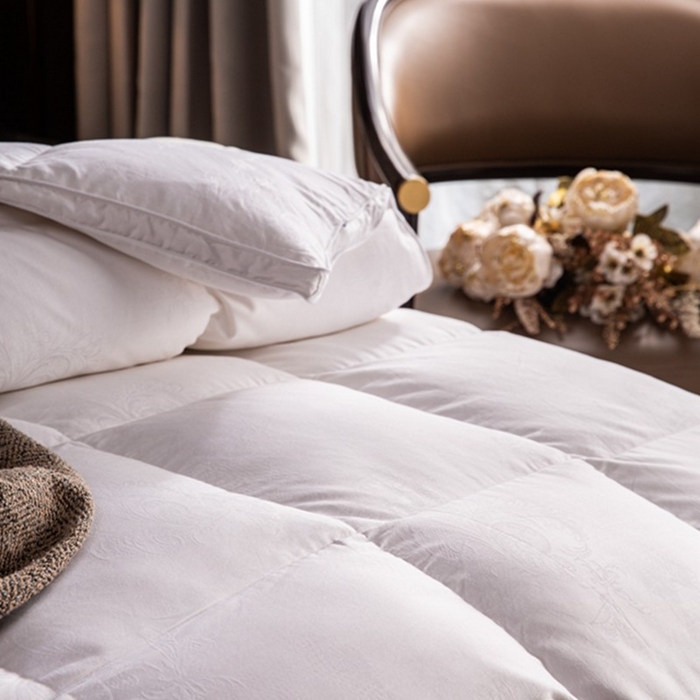 91家纺网 家纺一手货源 找家纺 （总）厂家100支全棉贡缎大提花双层鹅绒被壳 防钻绒羽绒被半成品内胆芯