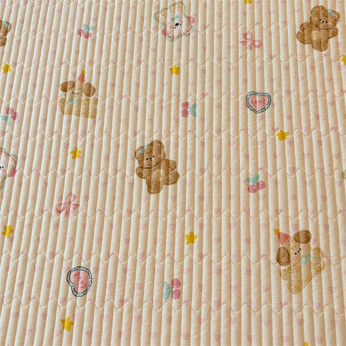 91家纺网 家纺一手货源 找家纺 2024新款全棉卡通印花宝宝绒双拼床盖床垫最美的期待