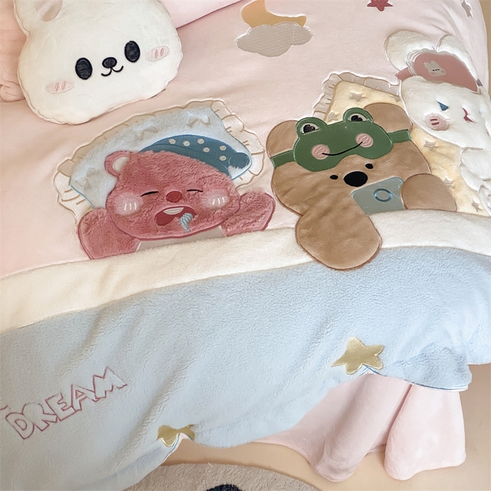 91家纺网 家纺一手货源 找家纺 （总）星野 2024新款高克重牛奶绒四件套-绒睡窝窝