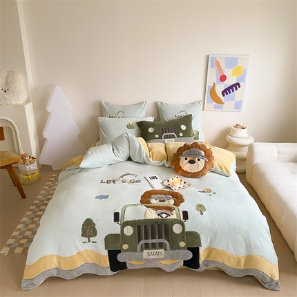 91家纺网 家纺一手货源 找家纺 （总）星野 2024新款高克重牛奶绒四件套-绒狮子先生