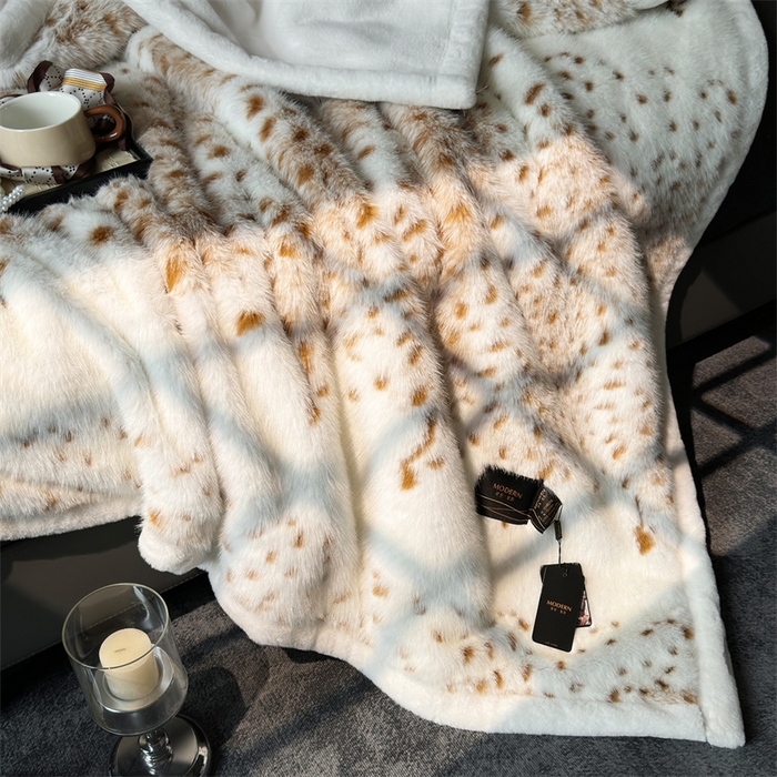 91家纺网 家纺一手货源 找家纺 凯轩毛毛毯毯子网销专供 2024新款仿皮草轻毛毛毯毯子-魅影系列 玛丽