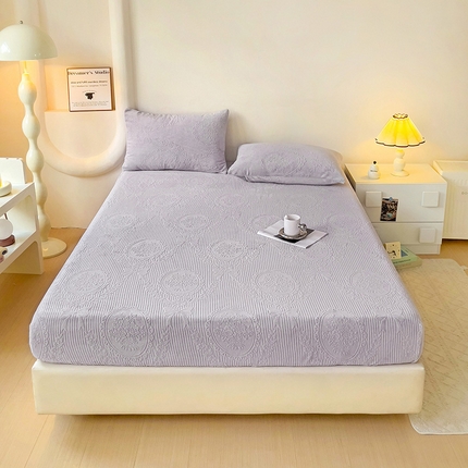 漫时光 2025新款牛奶绒烂花床笠 梦洁花-紫