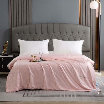 91家纺网 家纺一手货源 找家纺 （总）天丝莱赛尔贡缎大提花蚕丝被结婚特级双宫桑蚕丝春秋被冬被子批发