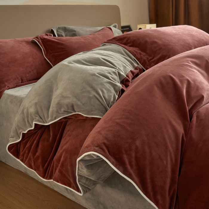 91家纺网 家纺一手货源 找家纺 万盛家纺 2025新款德芙绒牛奶绒法莱绒水晶绒双拼四件套 晨曦红-米灰