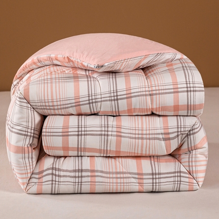 91家纺网 家纺一手货源 找家纺 帕芬鸟家纺 2024新款无印风亲肤大豆被 格韵-粉