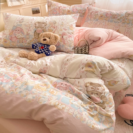 91家纺网 家纺一手货源 找家纺 （总）优承佳生活馆 2024新款小清新洛丽塔风格卡通印花水洗m三件套四件套