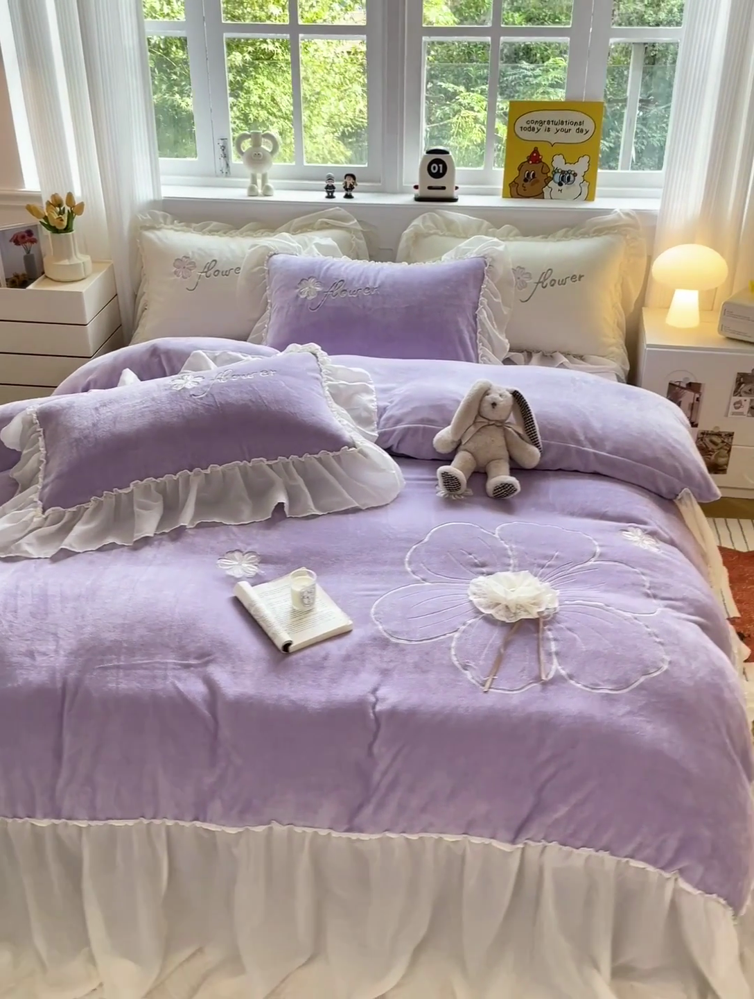 91家纺网 家纺一手货源 找家纺 娜娜 2024新款法式花边牛奶绒刺绣四件套-花蕊-花香引蝶系列 花蕊-紫