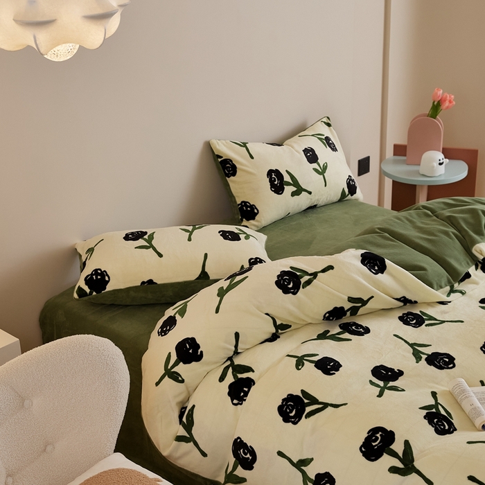 91家纺网 家纺一手货源 找家纺 时光里 2024新款230克牛奶绒印花四件套 绿野仙踪