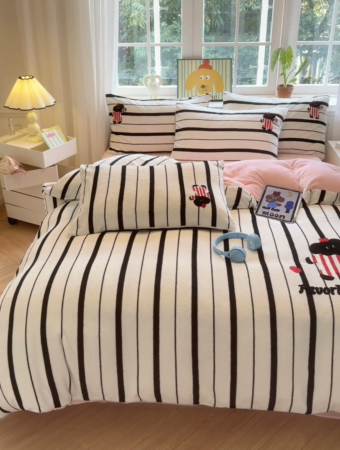 91家纺网 家纺一手货源 找家纺 娜娜 2024新款加厚保暖高克重牛奶绒毛巾绣四件套 牛奶绒条纹小象