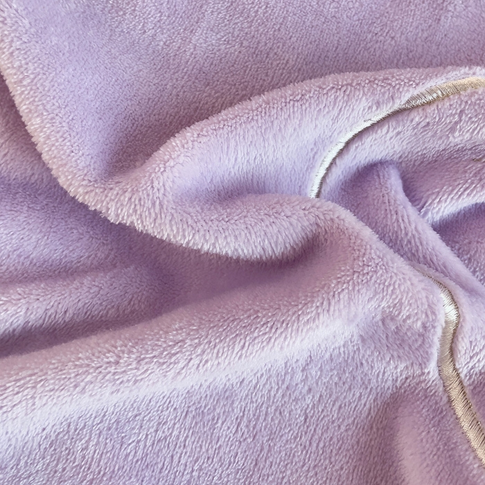 91家纺网 家纺一手货源 找家纺 娜娜 2024新款法式花边牛奶绒刺绣四件套-花蕊-花香引蝶系列 花蕊-紫