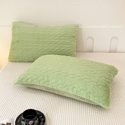 云玲时尚 2025新款麦穗兔毛绒枕套 绿