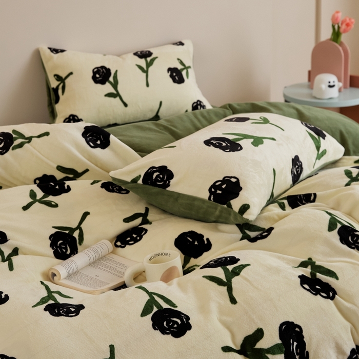 91家纺网 家纺一手货源 找家纺 时光里 2024新款230克牛奶绒印花四件套 绿野仙踪