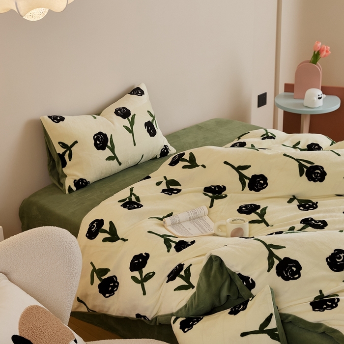 91家纺网 家纺一手货源 找家纺 时光里 2024新款230克牛奶绒印花四件套 绿野仙踪