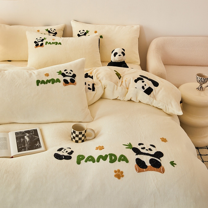 91家纺网 家纺一手货源 找家纺 娜娜 2024新款高克重牛奶绒毛巾绣四件套 熊猫戏竹