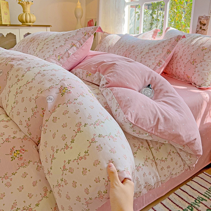 91家纺网 家纺一手货源 找家纺 卡普纯棉全棉四件套13070喷气床单款床笠款三件套 花间赋