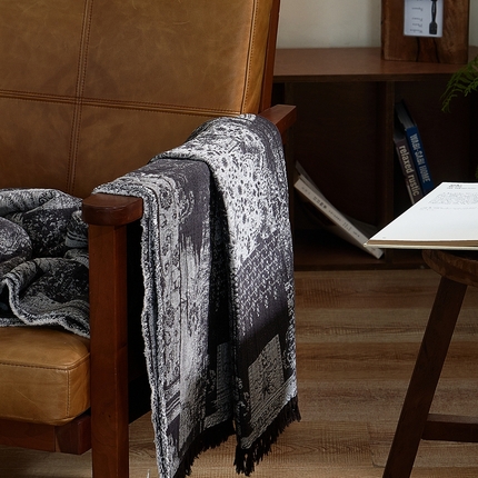 91家纺网 家纺一手货源 找家纺 （总）子和家居 2024新款全棉复古强缩色织毛感棉毯