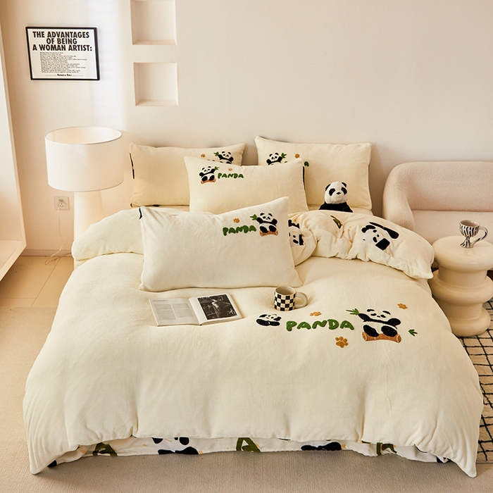 91家纺网 家纺一手货源 找家纺 娜娜 2024新款高克重牛奶绒毛巾绣四件套 熊猫戏竹