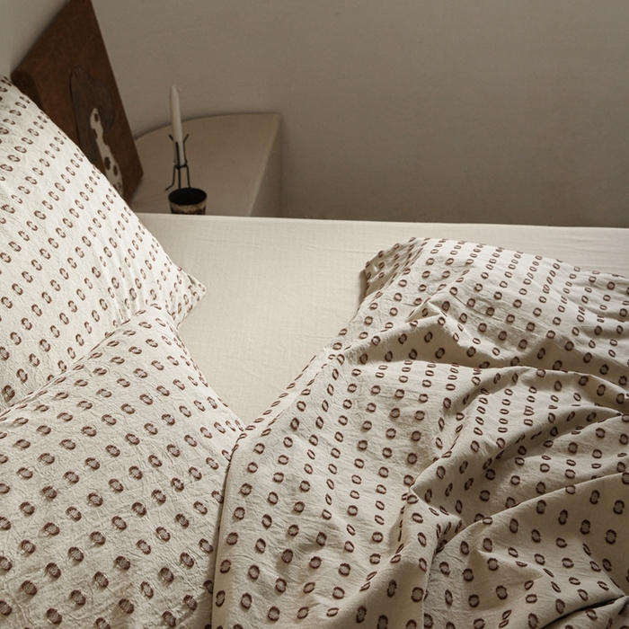 91家纺网 家纺一手货源 找家纺 简家居 2024新款色织提花四件套 苏打泡泡 米黄