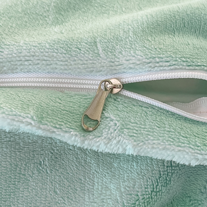 91家纺网 家纺一手货源 找家纺 娜娜 2024新款牛奶绒三拼系列四件套 繁星蓝