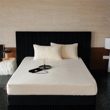 91家纺网 家纺一手货源 找家纺 三味舒屋 2025秋冬新款仿生羊毛绒安可拉系列单品床笠枕套 蛋奶黄