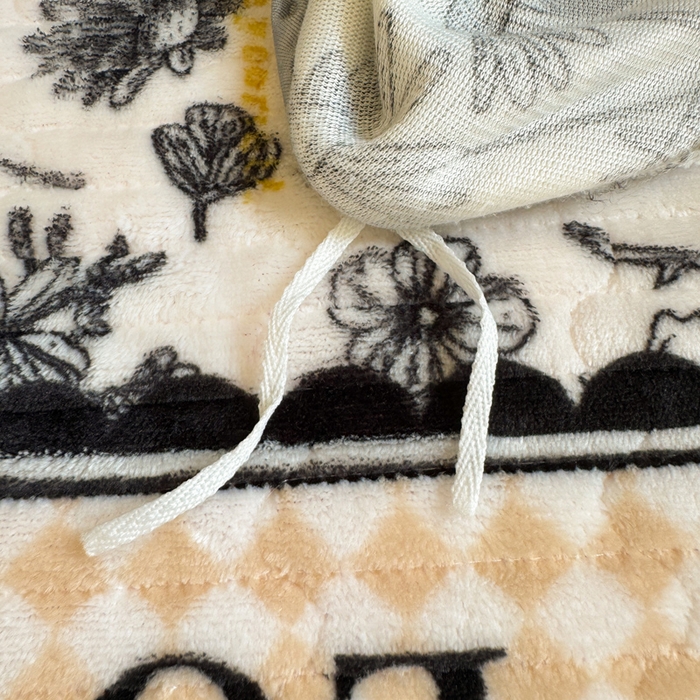 91家纺网 家纺一手货源 找家纺 梦可莱家居 2024新款牛奶豆豆绒印花床盖四件套 佳品