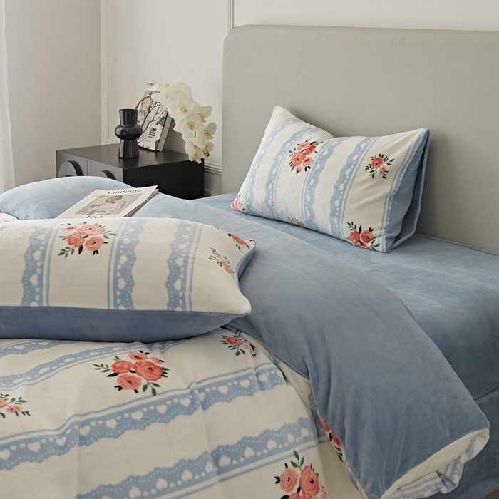 91家纺网 家纺一手货源 找家纺 时光里 2024新款230克牛奶绒印花四件套 蔓塔