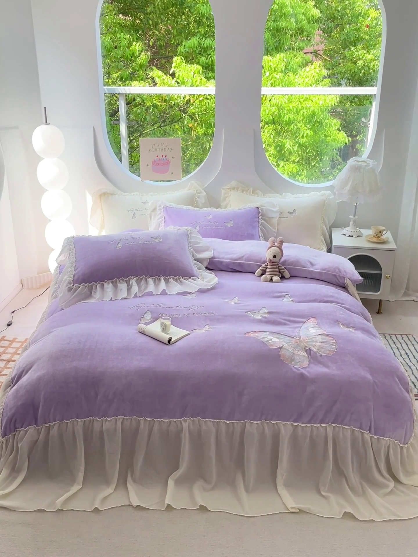 91家纺网 家纺一手货源 找家纺 娜娜 2024新款法式花边牛奶绒刺绣四件套-花蕊-花香引蝶系列 花香引蝶-紫