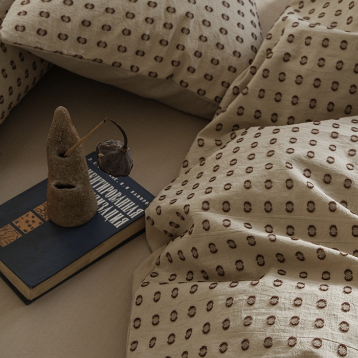 91家纺网 家纺一手货源 找家纺 简家居 2024新款色织提花四件套 苏打泡泡 米黄