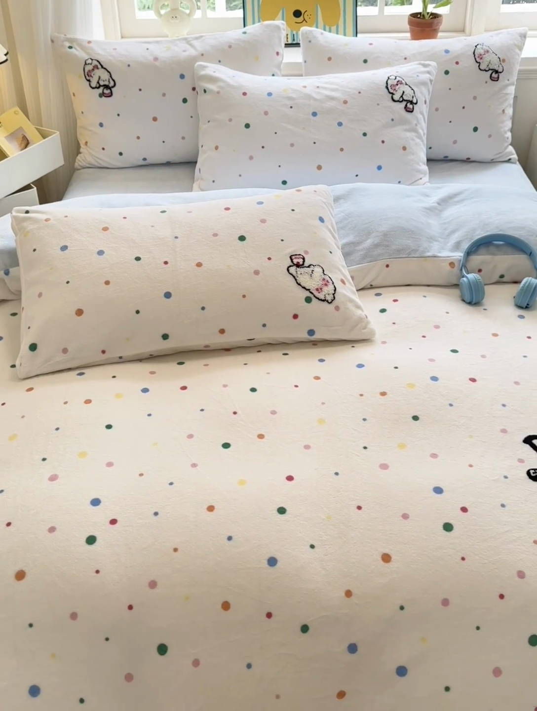 91家纺网 家纺一手货源 找家纺 娜娜 2024新款加厚保暖高克重牛奶绒毛巾绣四件套 牛奶绒许愿兔