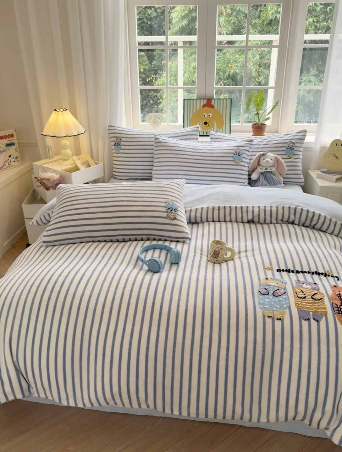 91家纺网 家纺一手货源 找家纺 娜娜 2024新款加厚保暖高克重牛奶绒毛巾绣四件套 牛奶绒抱抱熊