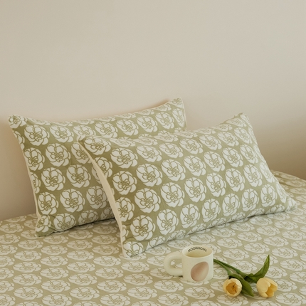 91家纺网 家纺一手货源 找家纺 （总）时光里 2024新款230克雕花绒枕套