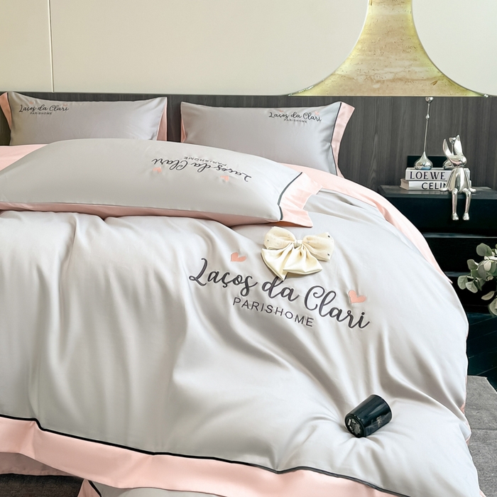 91家纺网 家纺一手货源 找家纺 娜娜 2024新款全棉时尚刺绣AB版双拼宽边绣花四件套--蝴蝶结系列 蝴蝶结-浅灰+粉