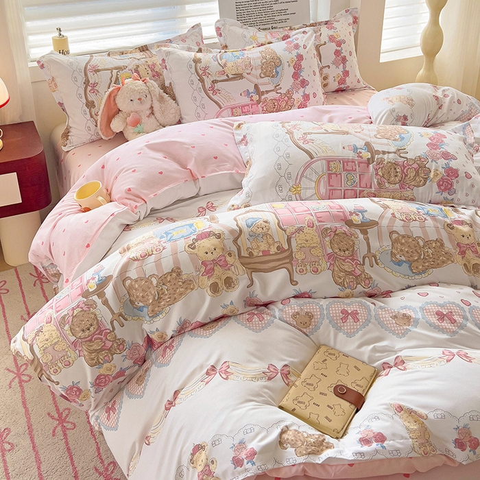 91家纺网 家纺一手货源 找家纺 楠沐家纺 （套件）2025新款亲肤芦荟棉美棉磨毛印花四件套(第二批) 爱心萝莉熊